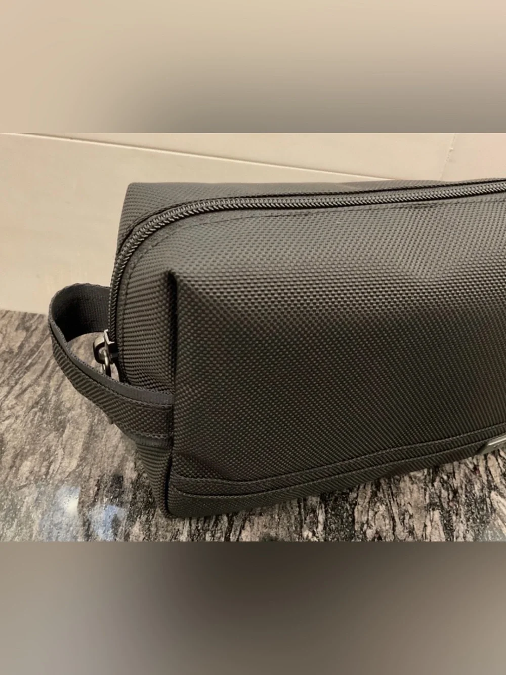 NEW - TUMI Ballistic Nylon Zippered Medium Kit - Pouch - Cosmetic Bag ALL BLACK